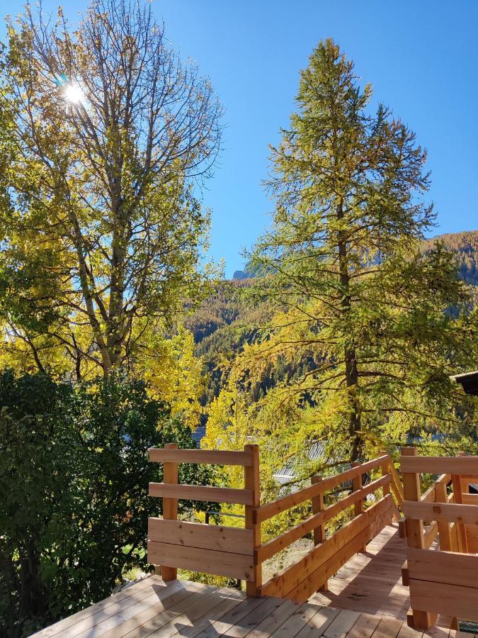 Chalet Ailleurs Appartement A Molines En Queyras Esterno foto